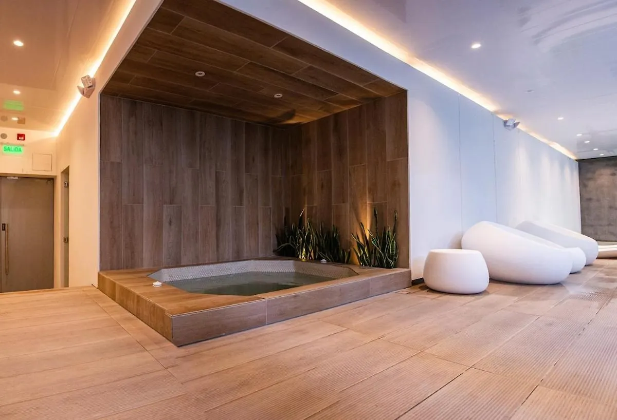 Executive Suite And Top Amenities Quito Apartment